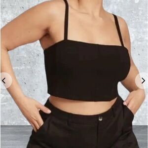 11 Honore Shayla Cropped Tank Top Black attached inner Shelf Bra  Size 1…